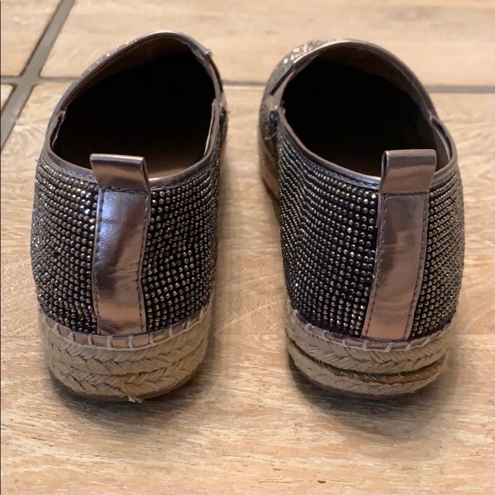 ⭐️SOLD⭐️ Steve Madden Swarovski Espadrille Sz 9 - Picture 2 of 5
